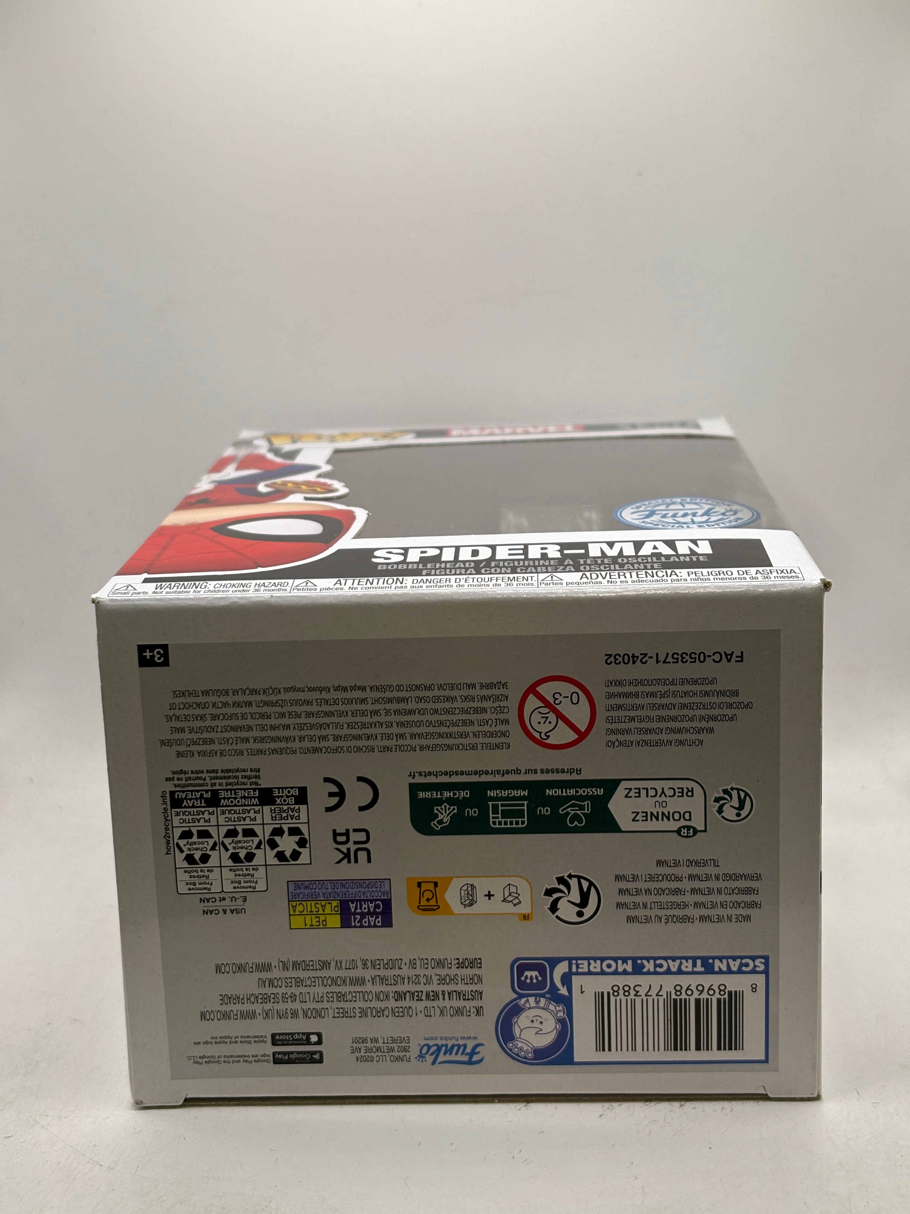 Funko POP! Marvel #1357 Spider-Man Special Edition Bobble Head